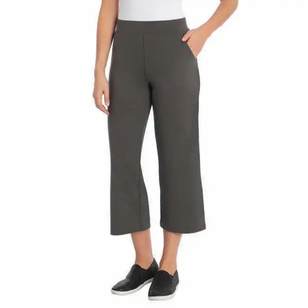 Sentimental New York Ladies Soft Touch Pull on Capri Smoke Gray Small NWT